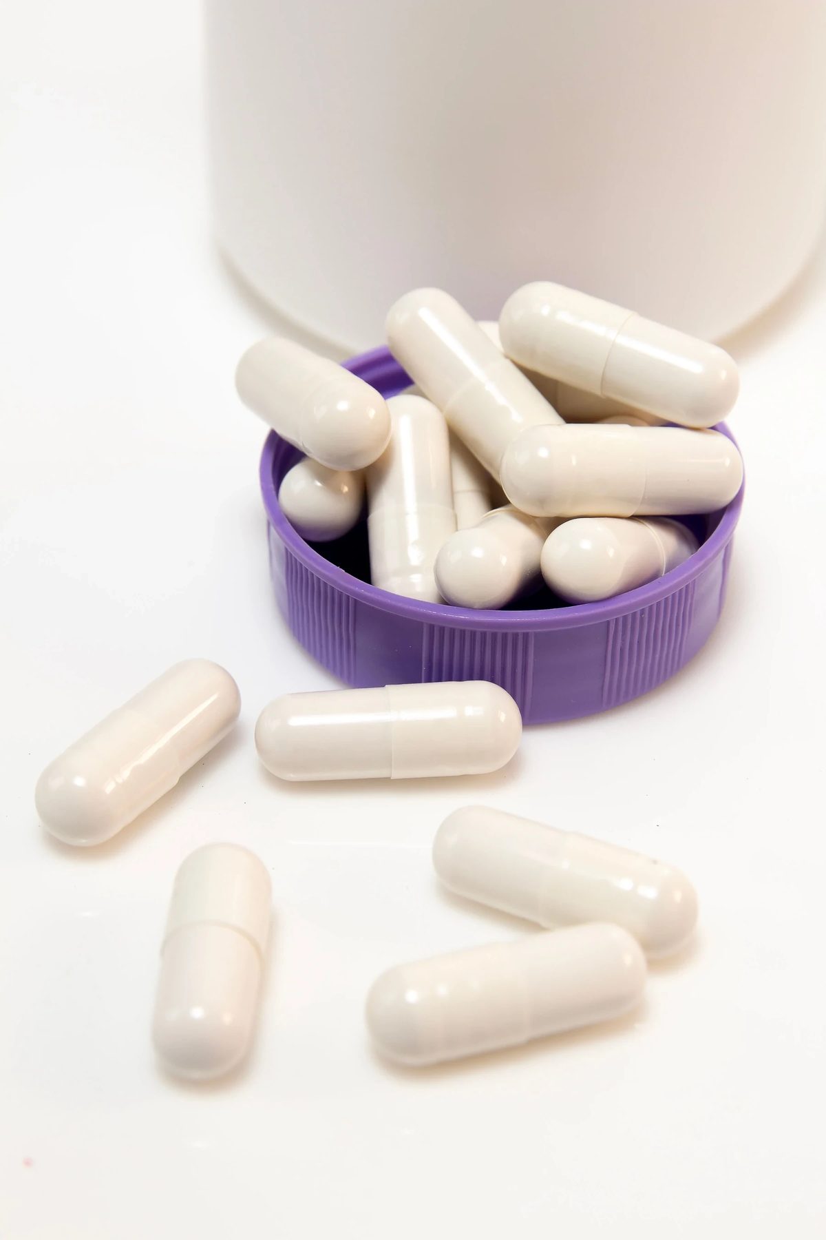 L-arginine powder as the seller photographs it